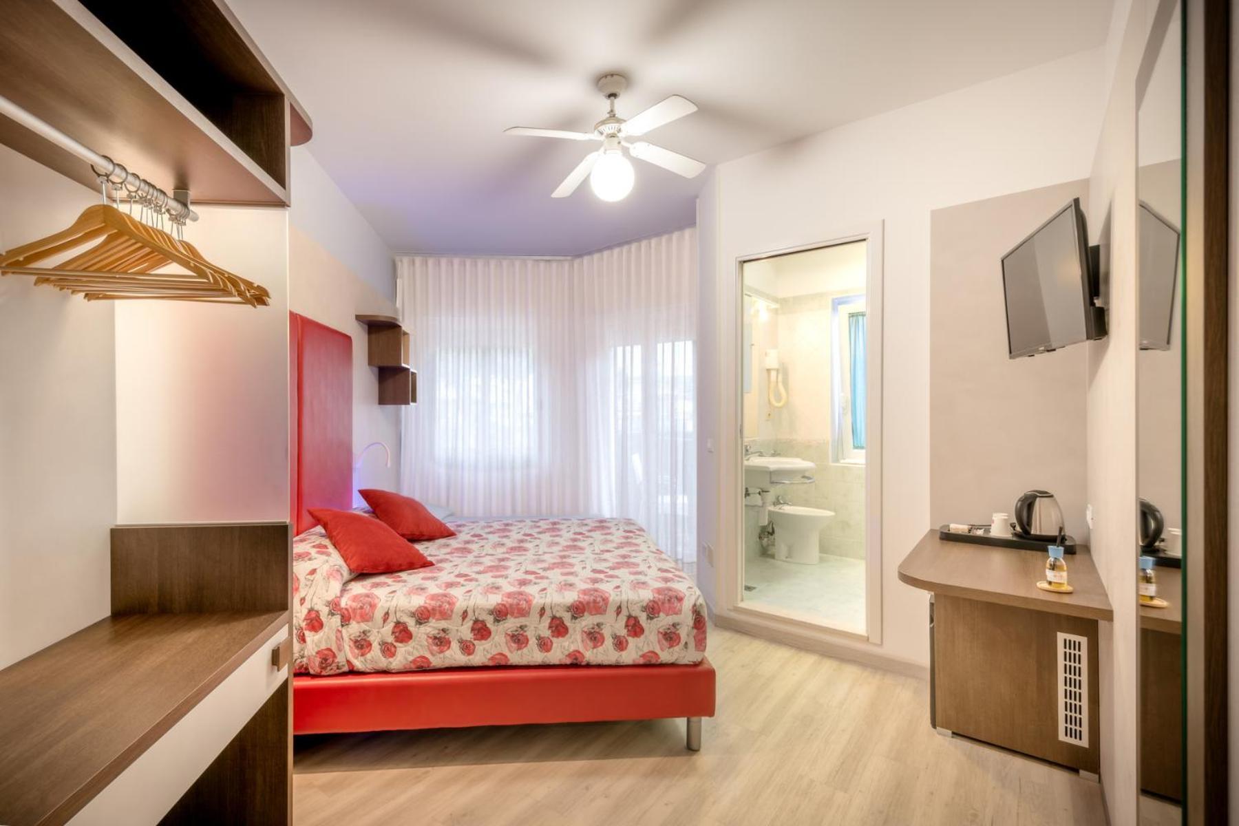 Hotel All'Orologio 3 Stelle Superior Caorle Kültér fotó