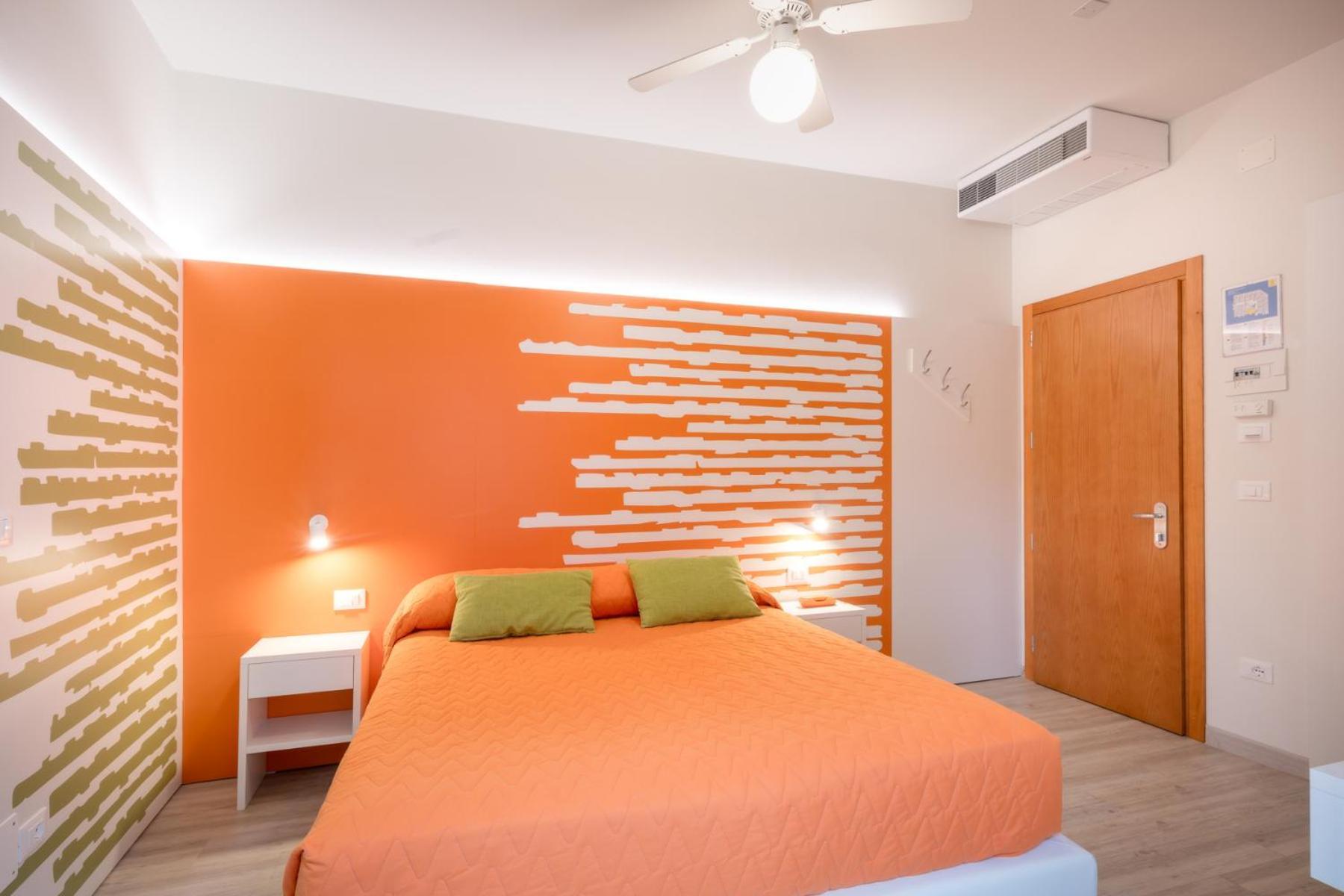 Hotel All'Orologio 3 Stelle Superior Caorle Kültér fotó