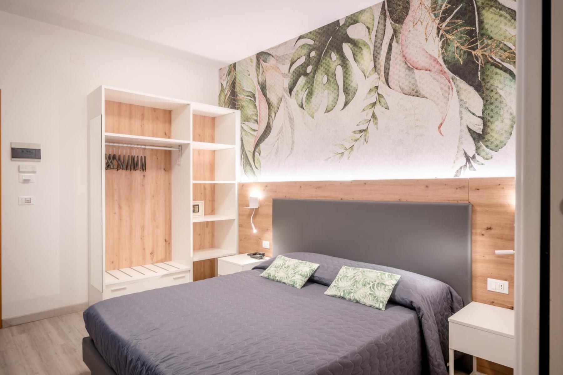 Hotel All'Orologio 3 Stelle Superior Caorle Kültér fotó