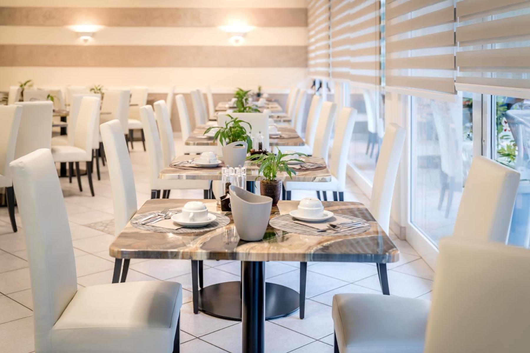 Hotel All'Orologio 3 Stelle Superior Caorle Kültér fotó