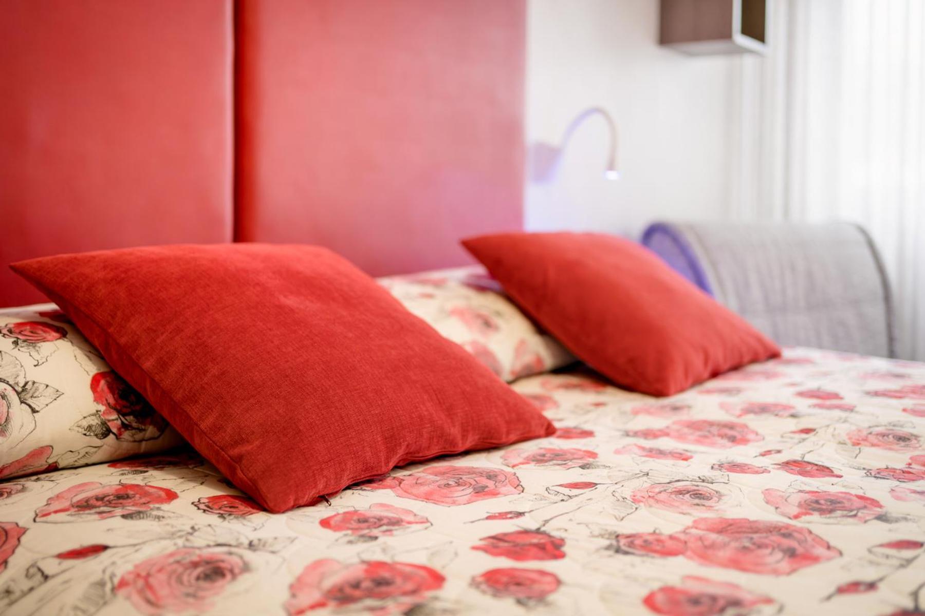 Hotel All'Orologio 3 Stelle Superior Caorle Kültér fotó