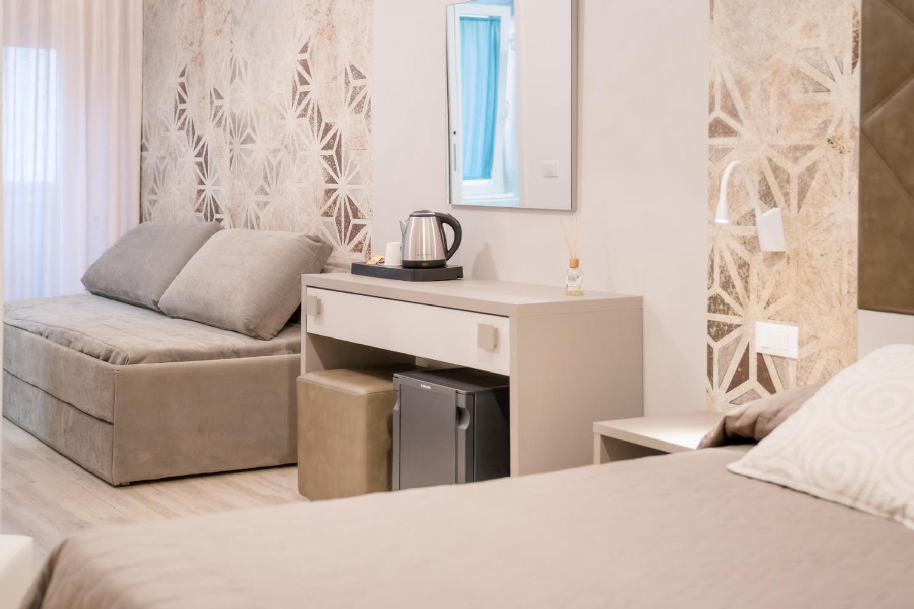 Hotel All'Orologio 3 Stelle Superior Caorle Kültér fotó